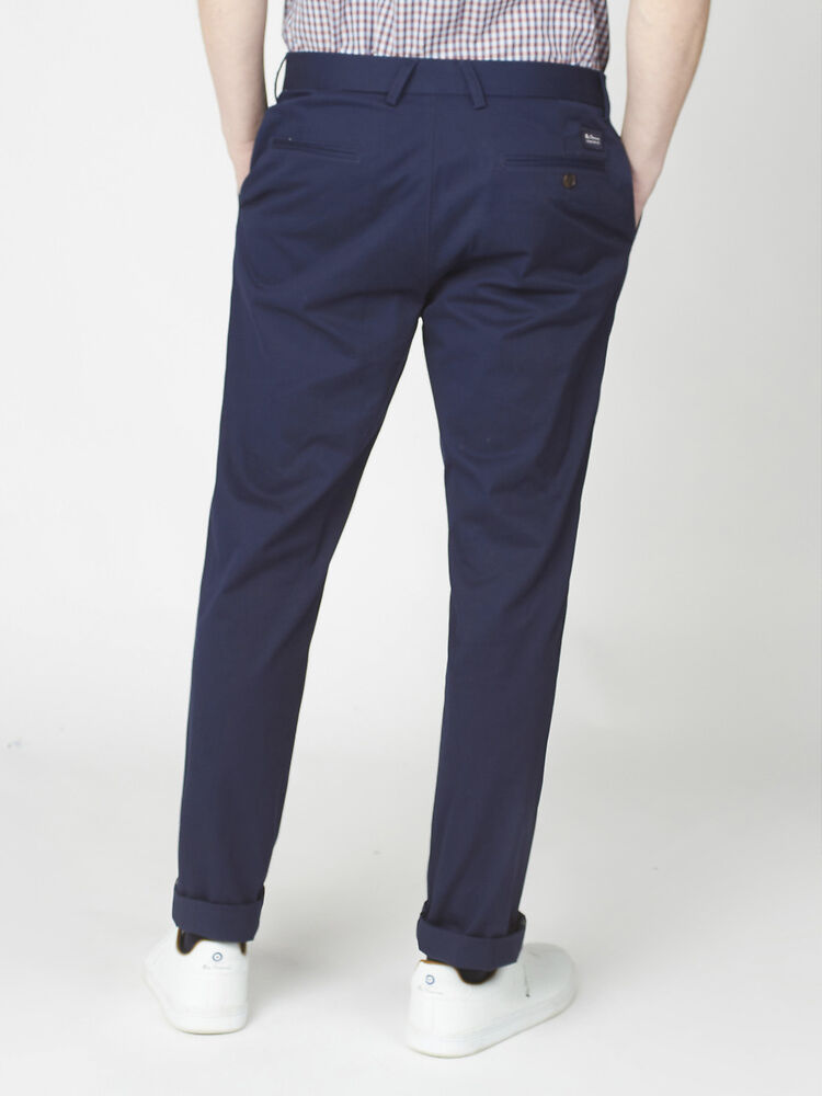 Slim Fit Chino