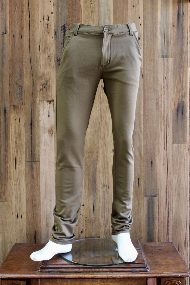 Barcombe Tapered Fit Chino