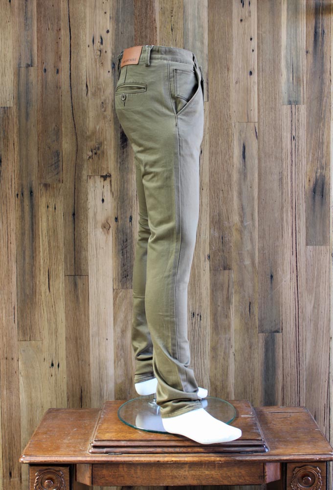 Barcombe Tapered Fit Chino