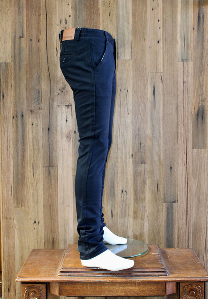 Barcombe Tapered Fit Chino