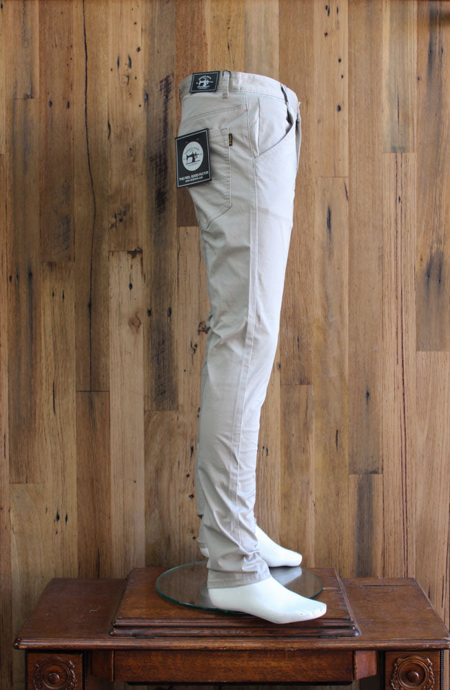 Midstrath Tapered Fit Stretch Chino