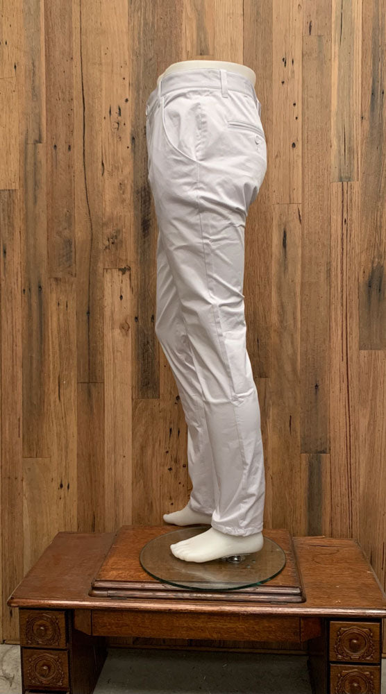 Barcombe Tapered Fit Chino