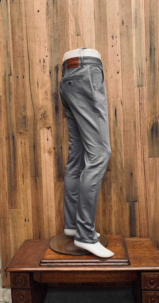 Barcombe Tapered Fit Chino